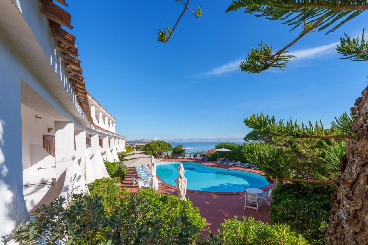 Hotel Punta Est Baja Sardinia Exterior foto